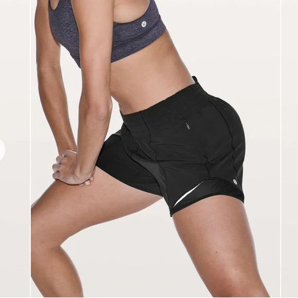Lululemon Hotty Hot Shorts *High-Rise Long 4Black Size 2 W7ARIT Athletic Gym